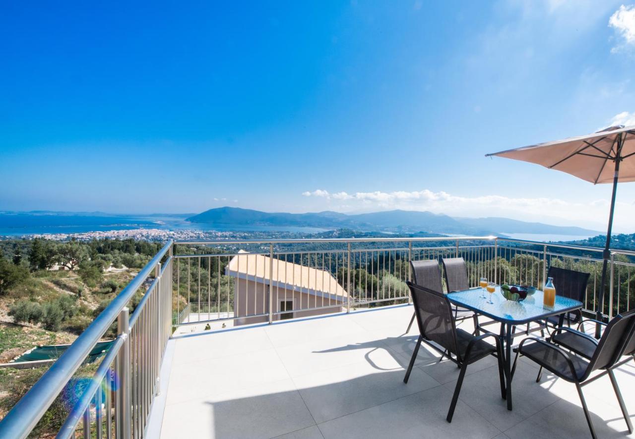 Villa Villelia View 1 *